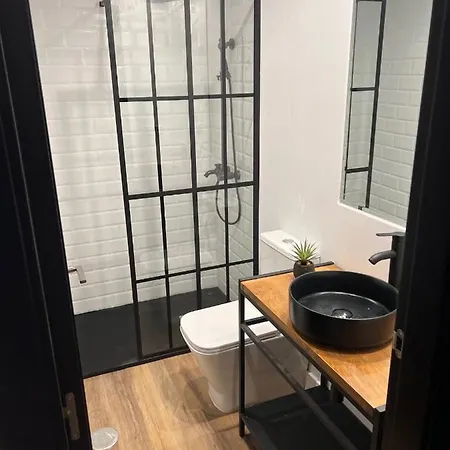 Jl&dn דירה סנשנשו